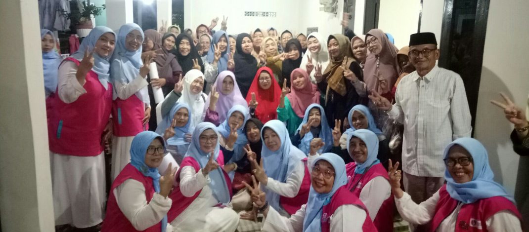 Puluhan Ibu-Ibu Pengajian Maratus Solihah Deklerasikan Dukungan Paslon No. 2. Bersama Perempuan Kota Depok. ( PKD)