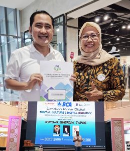 “Gerakan Pintar Digital dan Ekonomi di Pesona Square: Tingkatkan Literasi Digital dan Keuangan Masyarakat Depok”  Rilis Berita: