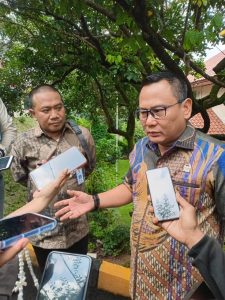 Kel. Cilodong Dorong Pembangunan Wilayah, Anggota DPRD Depok, Hamzah Usulkan Reward Bagi RW Berprestasi