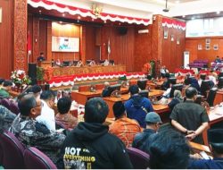 Wali Kota Depok Supian Suri Paparkan Visi dan Program Kerja dalam Sidang Paripurna DPRD