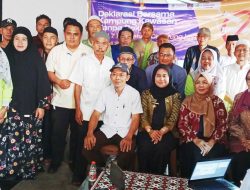 Lurah  Cipayung Jaya Depok Deklarasikan Kampung RW 07 sebagai Kampung Kawasan Tanpa Rokok (KTR)
