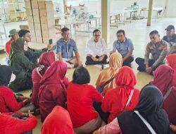 Gaji Buruh Tidak di Bayar, Wamenaker Sidak 2 Perusahan Di Kota Depok