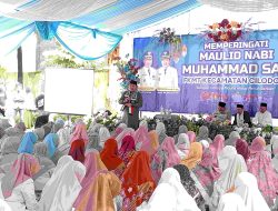 FKMT Kecamatan Cilodong Gelar Maulid Nabi, Ratusan Jamaah Padati Halaman Kantor Kecamatan