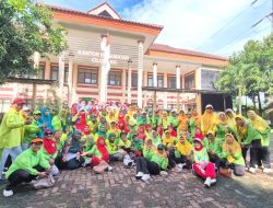 ASN dan Warga Kecamatan Cilodong Gelar Senam Bersama Perwatusi, Dilanjutkan Rapat Bulanan IOP