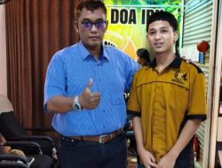 Di Balik Gemerlap Kekuasaan, Revi dan Potret Sulitnya Lapangan Kerja bagi Rakyat Jelata Opini Sosial