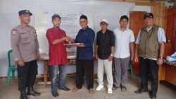 Aseni AR. Syah ketua RW. 7 Kelurahan Sukamaju Berlangsung Demokratis, Warga Antusias Meski Diguyur Hujan