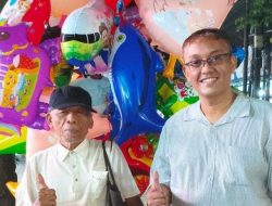 Ketua Jaringan Rakyat Jelata (JARETA) Temui Kakek Penjual Balon di Cilodong, Soroti Dugaan Ketimpangan Penyaluran Bantuan Sosial