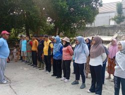 Kelurahan Sukamaju Gelar Jumat Bersih di RW 23, Warga Sampaikan Aspirasi Penanganan Banjir