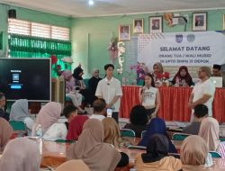 Nisero Production Kenalkan Potensi Dunia Entertainment kepada Siswa SMPN 31 Depok
