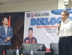 Ketua PWI Depok Apresiasi DKR: “Sehat Itu Nomor Satu, Uang Bisa Nomor Dua” Dialog Bersama Dr. Handrawan Nadesul.