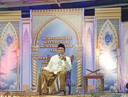Warga RW 17 Sukamaju Antusias Gelar Maulid Nabi, Ustadz Syuhada Anadih Tekankan Pentingnya Meneladani Akhlak Rasulullah
